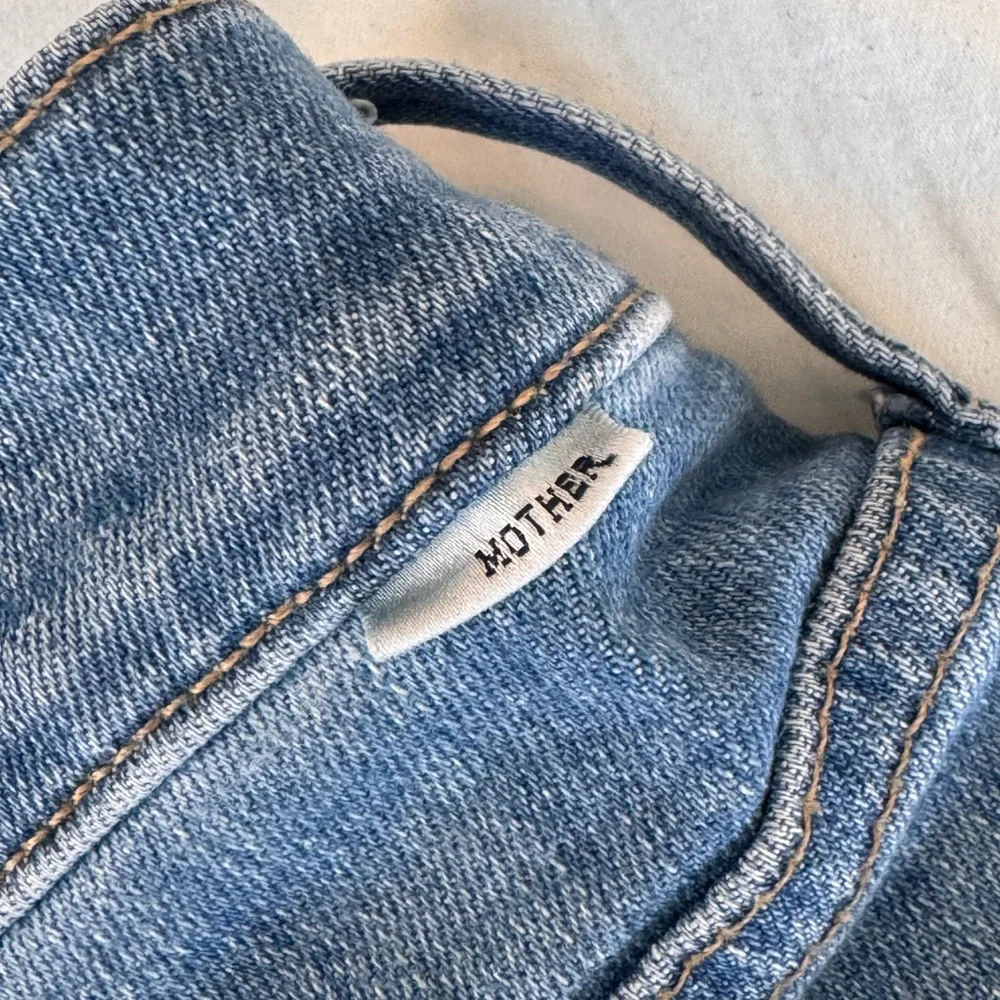 MOTHER DENIM Rascal Slit Flip Shorts - Picture 4 of 6